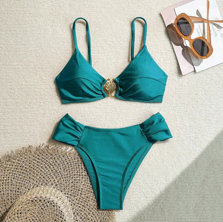 Costume da bagno bikini da donna 2026 nuovo sexy con bottoni in metallo a conchiglia, tinta unita, push-up, halter, due pezzi, per l'estate e la spiaggia
